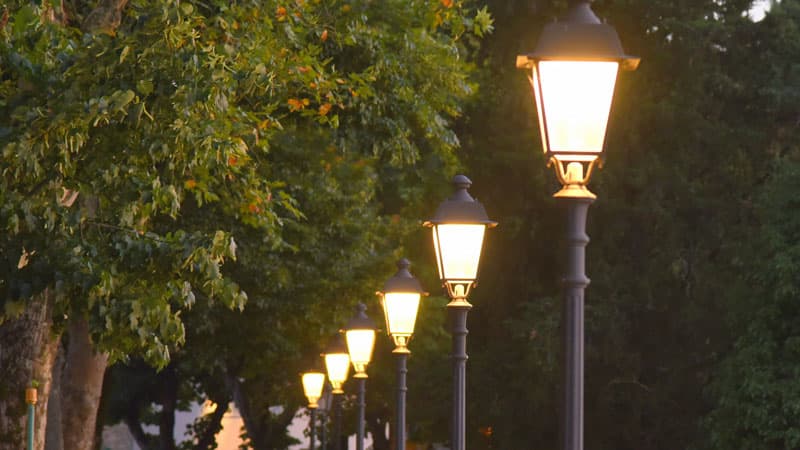 Balvís Servicios Eléctricos para la instalación y mantenimiento de alumbrado